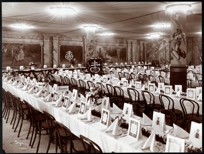 Banquet hall with table set for the National Biscuit Co. banquet, New York by Byron Company